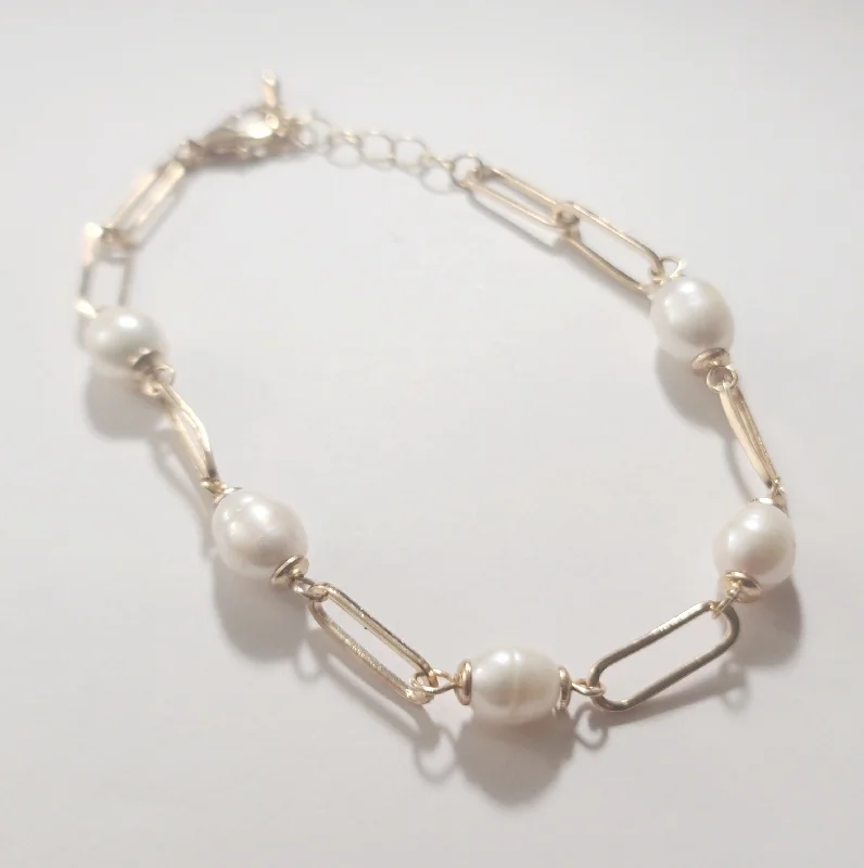 Ladies Bracelets for Graphic Artists-Pearl Paperlink Bracelet