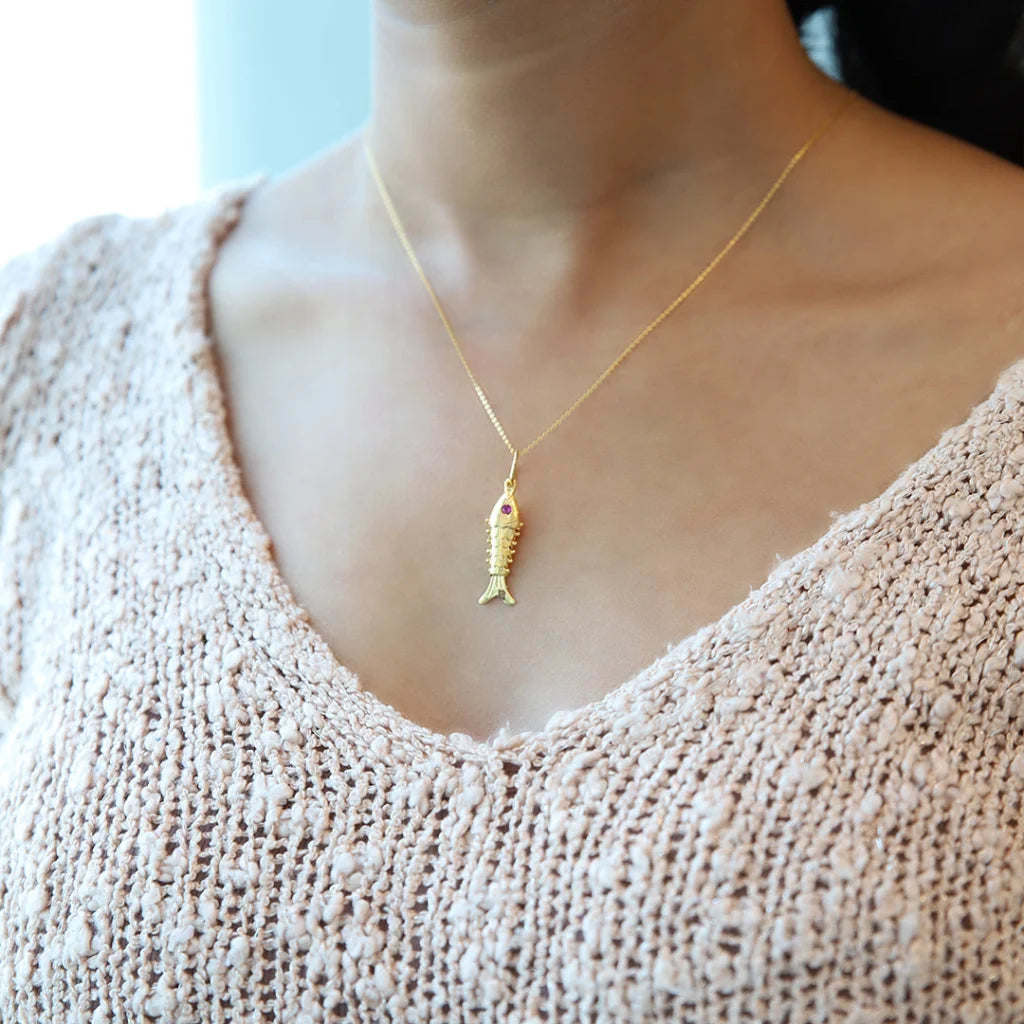 Ladies Necklaces with Kyanite-Gold Necklace (Chain With Red Eye Fish Pendant) 21KT - FKJNKL21KM7945