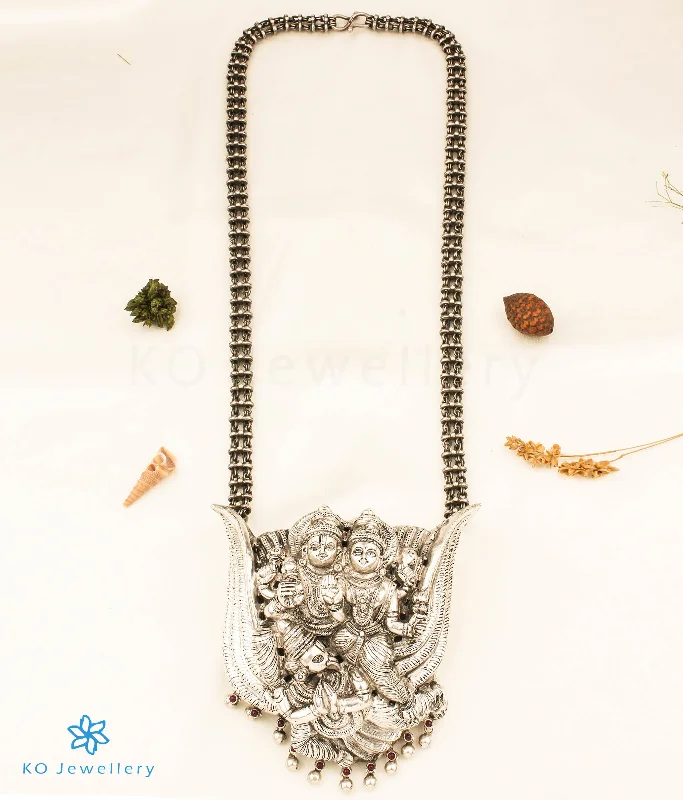 Ladies Necklaces with Kunzite-The Lakshmi Narayana Silver Nakkasi  Necklace