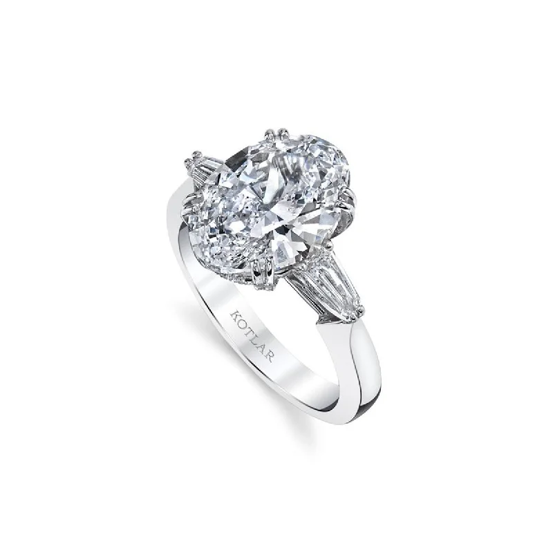 Curved Diamond Engagement Rings -Platinum Diamond 3-Stone Classico Engagement Ring