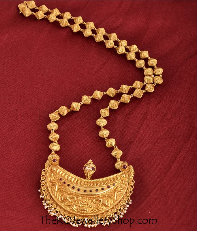 Ladies Necklaces with Amber-The Kodava Kokkethathi Silver Necklace