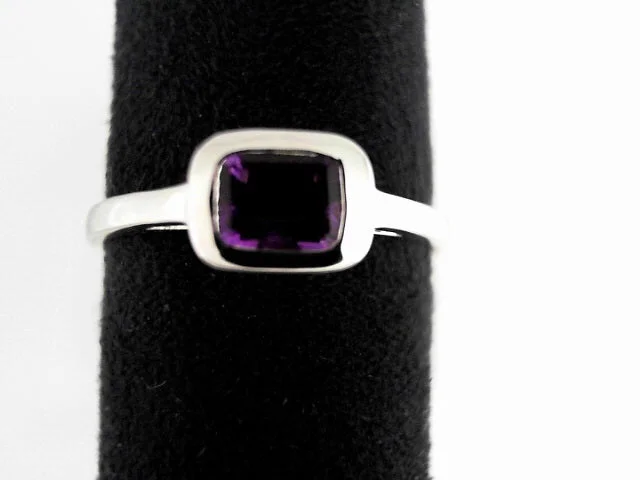 Glass Rings -14KWG AMETHYST RING (1AM .6)