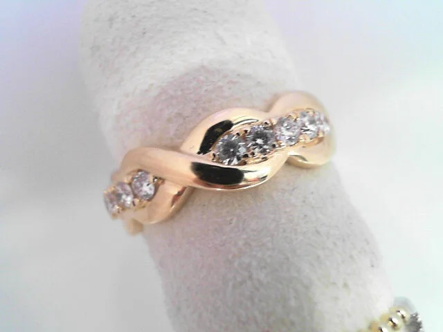 Round Rings -14K YG AND DIAMOND RING (0.33