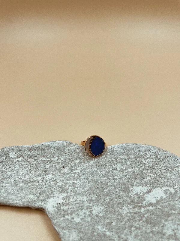 Casual Rings -Night Of The Blue Moon Ring | 18kt Solid Gold