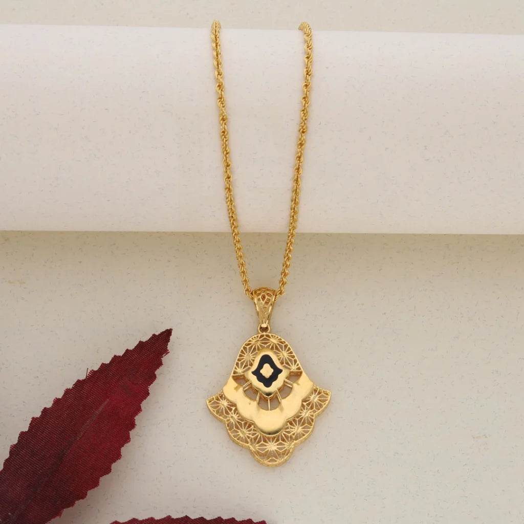 Ladies Necklaces Oval Pendant-Gold Necklace (Chain With Gold Pendant) 21KT- FKJNKL21K7631